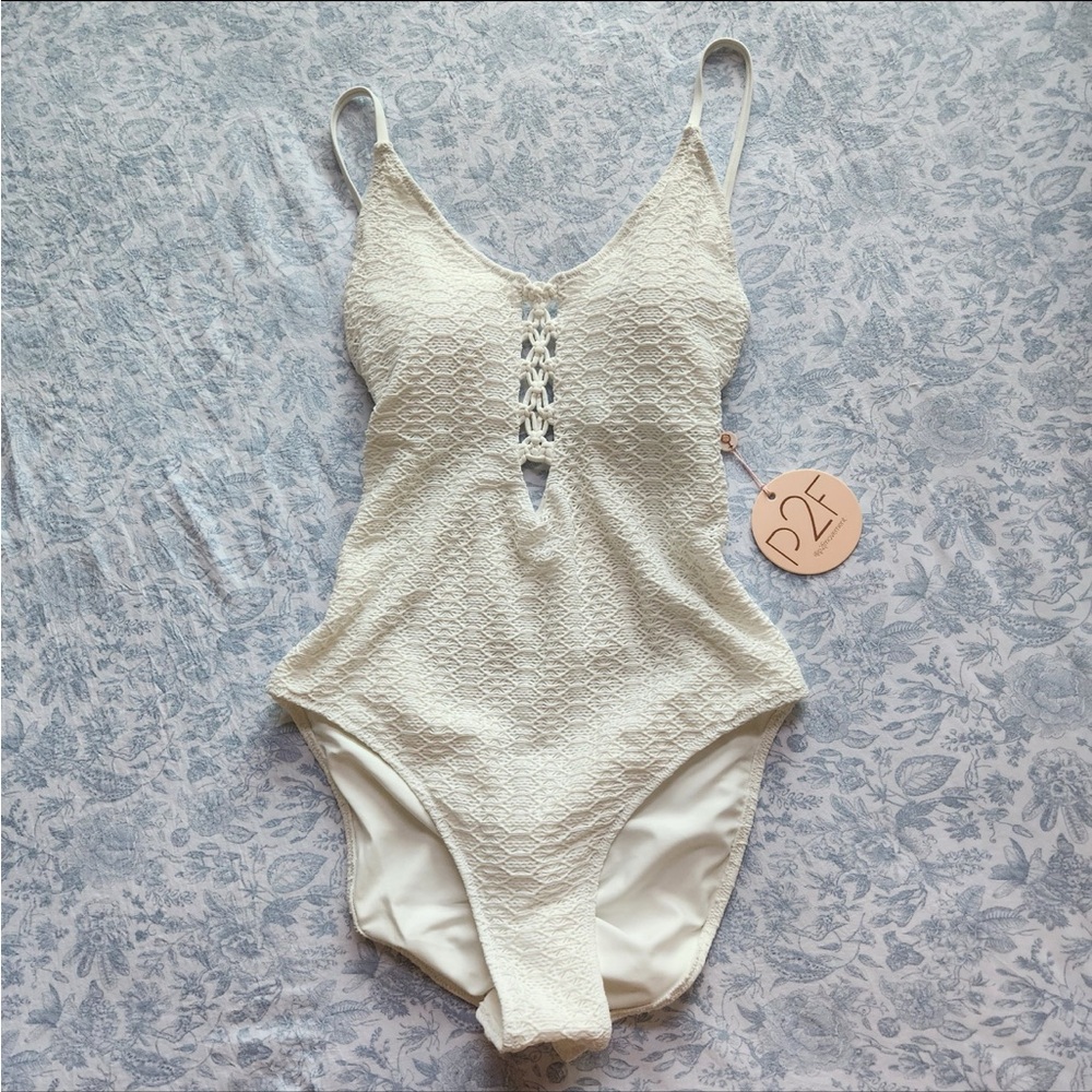 NWT Power 2 The Flower one piece swimsuit size XL